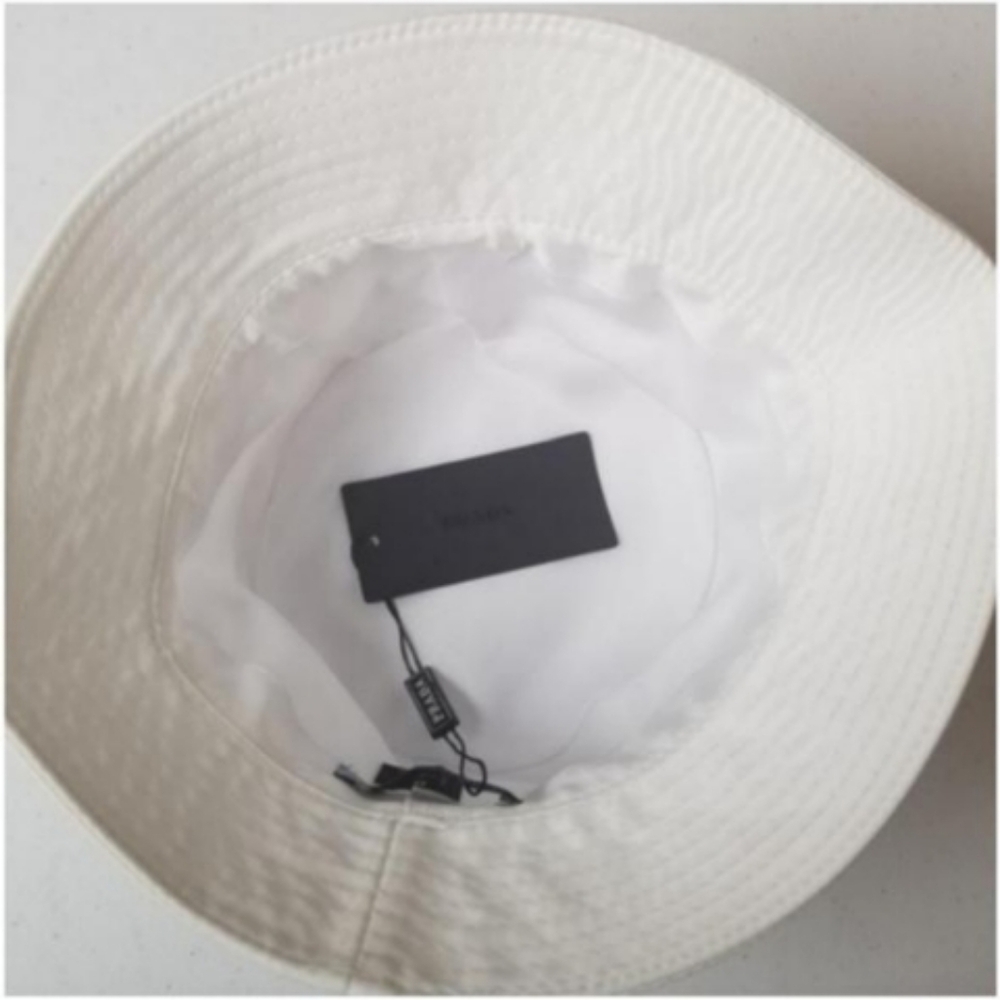 Adult summer hat - Picture 2 of 3